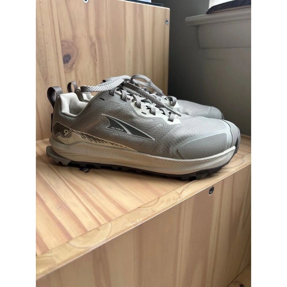 Altra Lone Peak 9 GTR Trail Running Sneakers Women’s 9.5 Wide